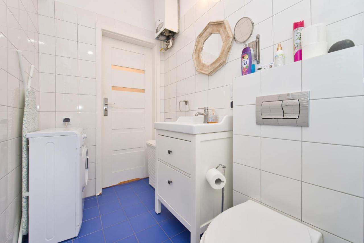 Kawalerka Refektarska Krr Appartement Gdańsk Buitenkant foto