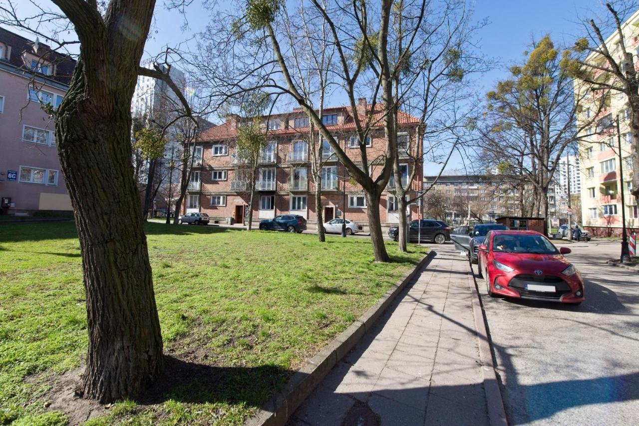 Kawalerka Refektarska Krr Appartement Gdańsk Buitenkant foto